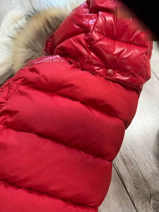 Пуховик монклер , красивый