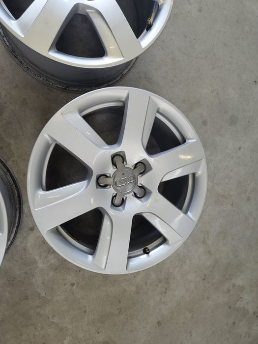 Jante Audi A6 C7 Q5 A4 B8 B9 R17 originale stare foarte buna// 5x112