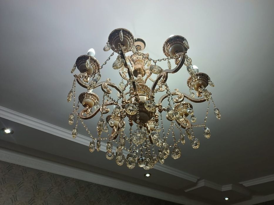 Люстра сатылады Срочно