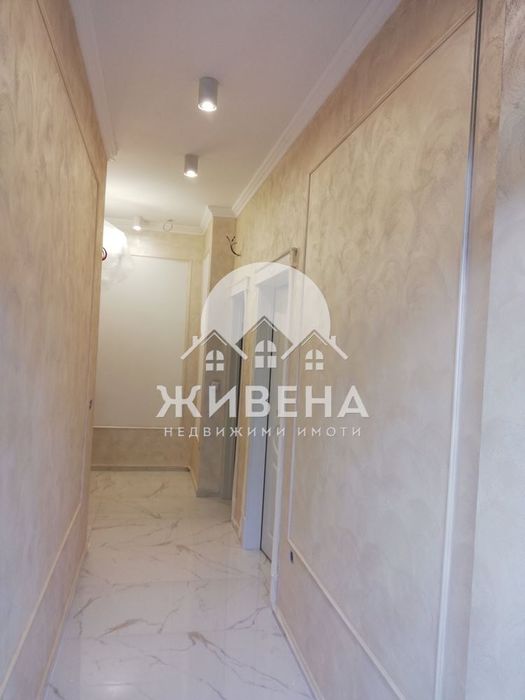 Продава се Офис в Варна, Операта - 70 кв.м за 4843 €/кв.м - Снимка #6