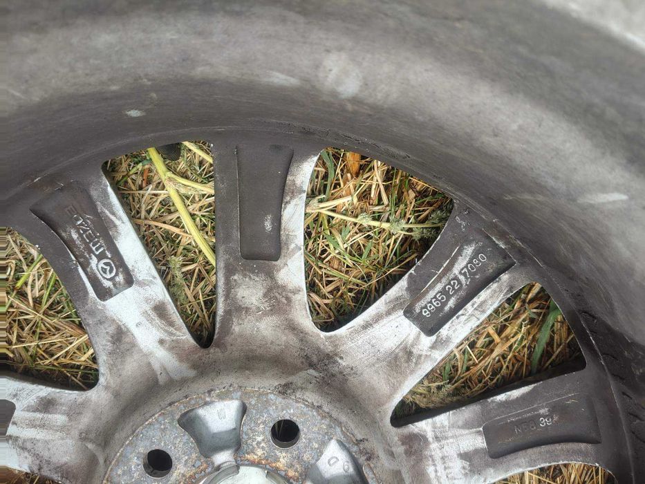 18 цола Джанта 5х114,3 Mazda 3 et50 7J Pirelli 215/45/18