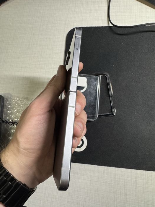 Samsung Z Flip 6 12/256gb IMPECABIL