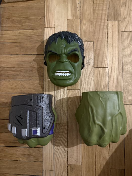 Avengers Интерактивная игрушка Кулаки Халка