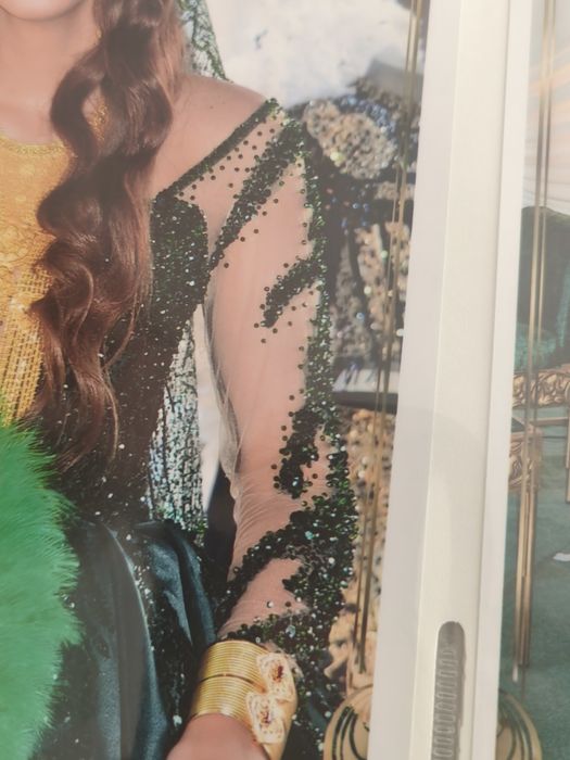 Зелена булченска рокля