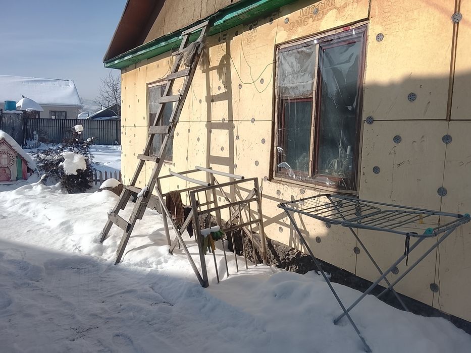 Срочно продам дом в центре Есик