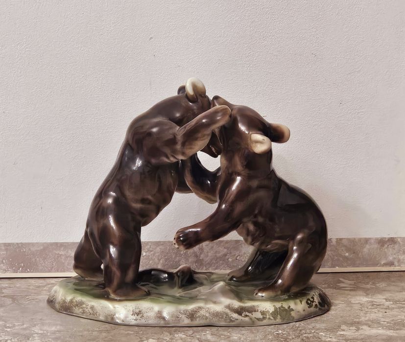 Порцеланов фигура Виена 20-ти век.