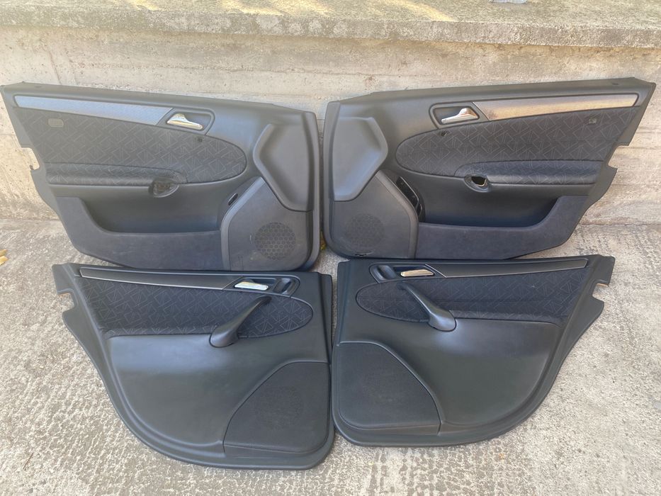 Кори за Mercedes-Benz w203