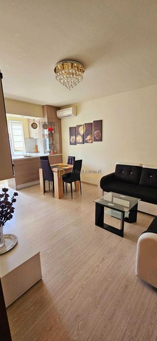 Продава се Двустаен апартамент в Пловдив, Въстанически - 47 кв.м за 1979 €/кв.м - Снимка #3