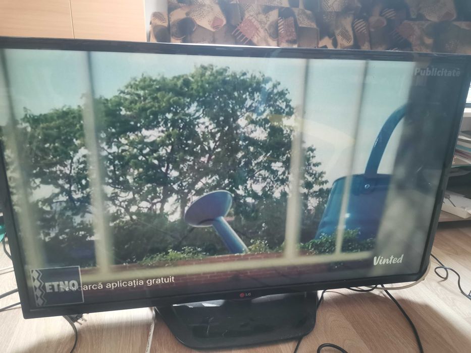 Vind tv LG model 42LN5400