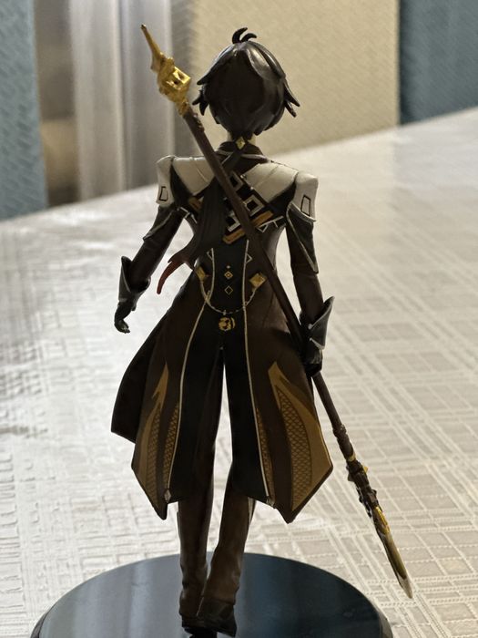 Фигурка из Genshin Impact