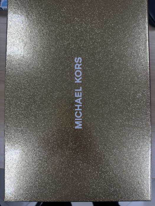 Шал Мichael Kors