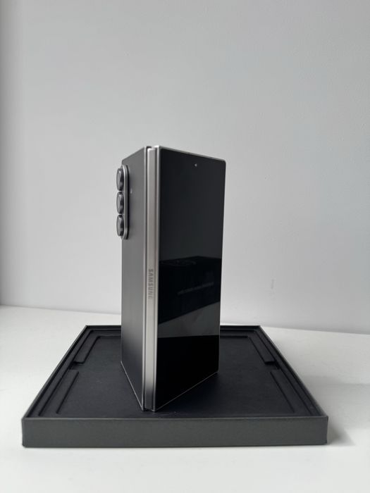 Samsung Galaxy Z Fold 7 100% Battery Health