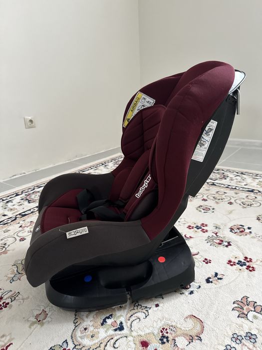 Продам автокресло Babyton