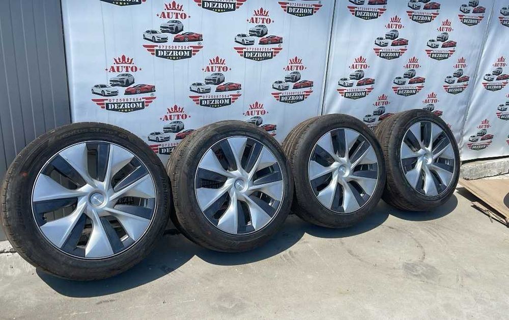 Jante aliaj cu anvelope vara Hankook 255/45/R19 Tesla Model Y (5YJY)