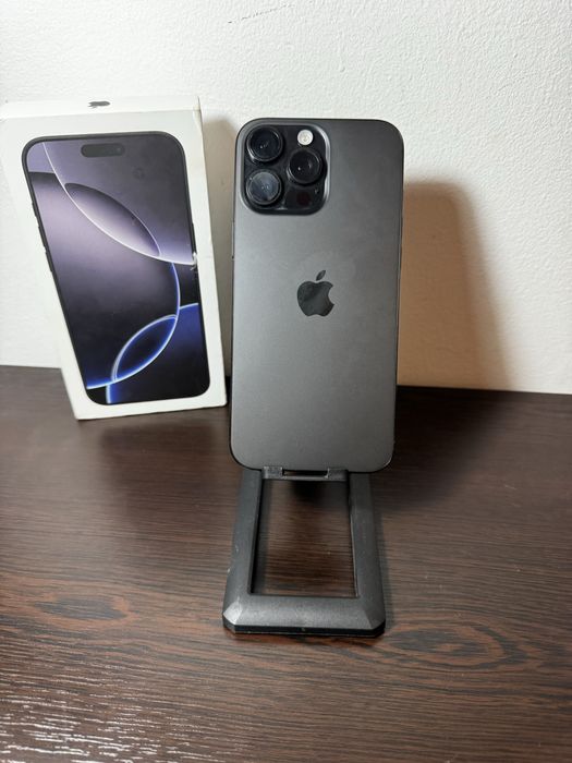 iPhone 16 pro max 256 gb