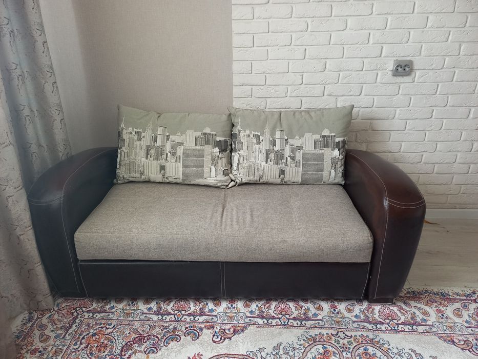 Продается диван-софа