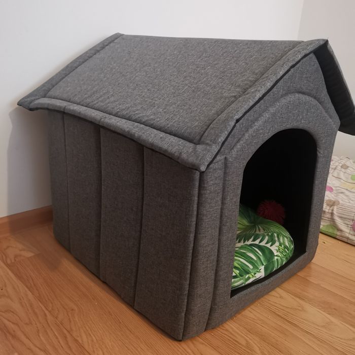 Casuta de interior pentru caini