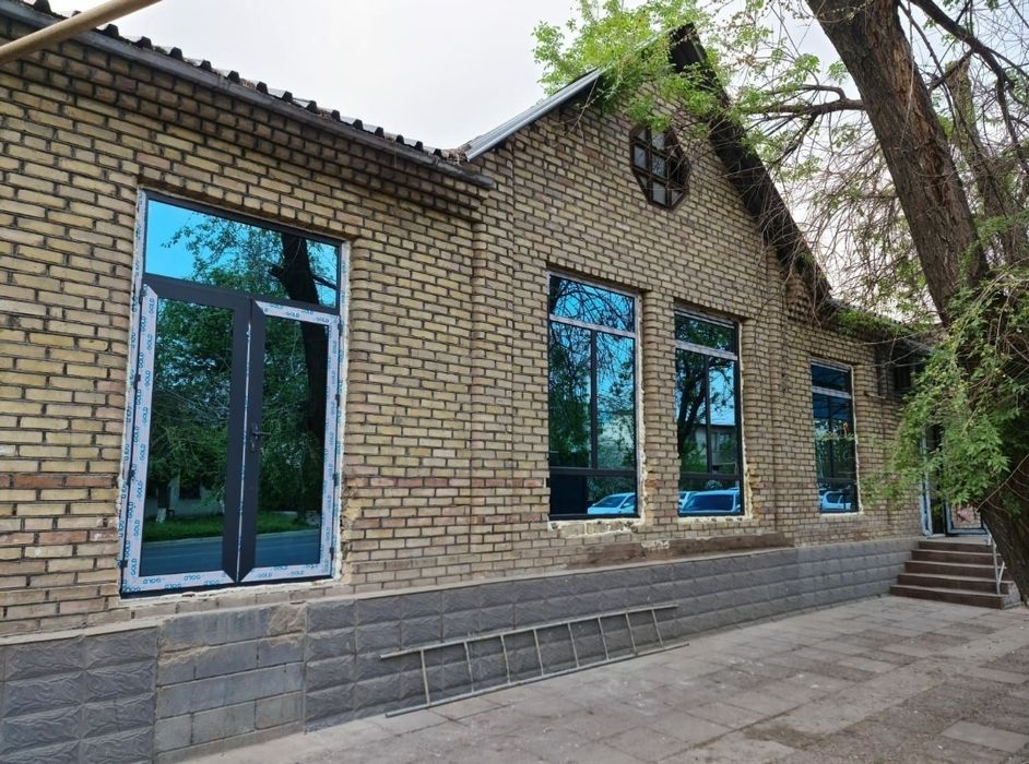 Пластиковые окна двери