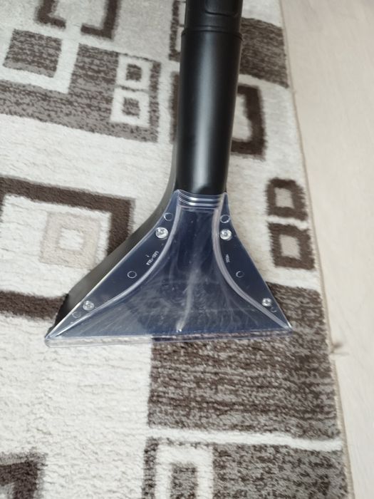 Servicii de curățare saltele, canapele, mochete la domiciliu