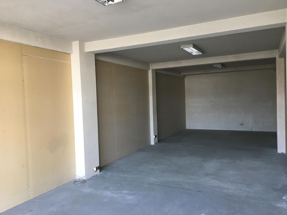 Proprietar.Inchiriez spatiu comercial 40,60 sau 100 m2