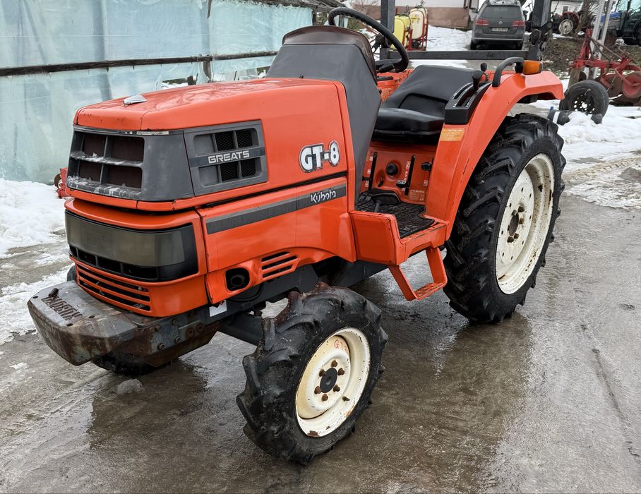 Kubota GT 8| 4 cilindri | 26 cp| tractor japonez 4x4