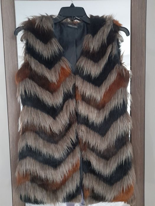 Vesta blana fete