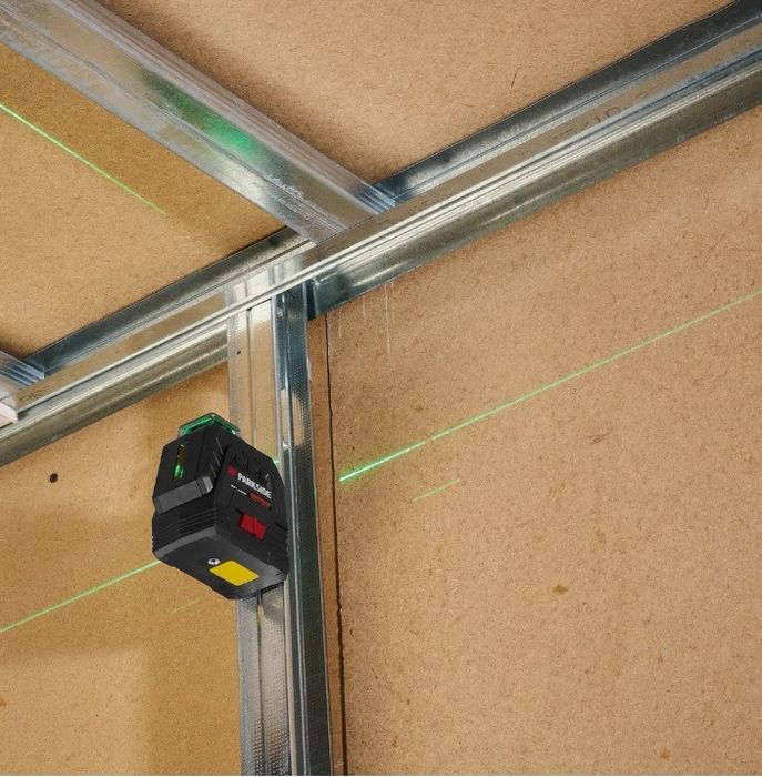 Акумулаторен лазерен нивелир Парксайд/Parkside