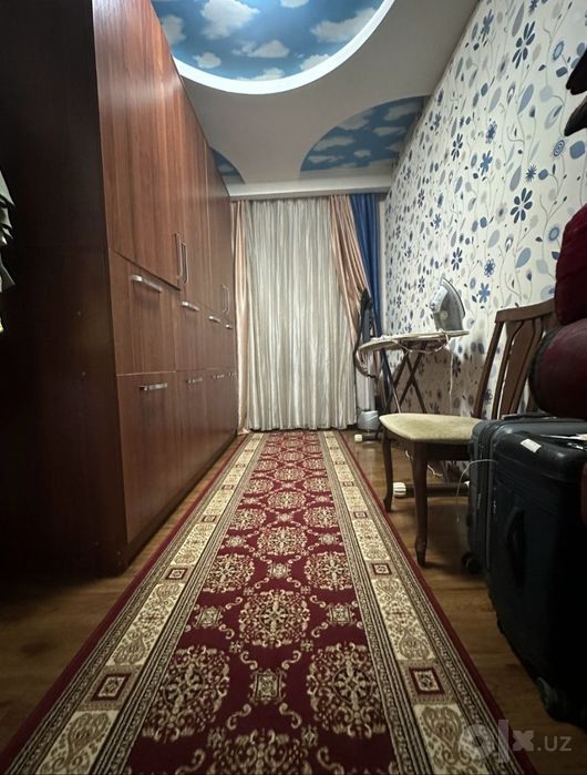 Продается 3 комнатная квартира
