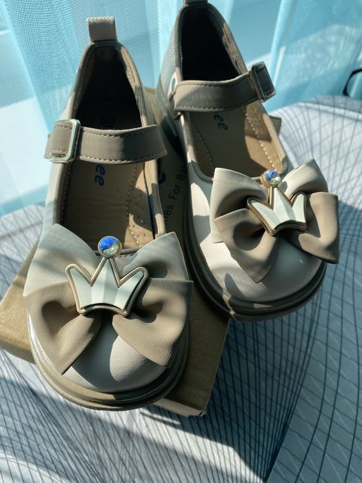 Продаю детские туфли размер 29 состояние новых