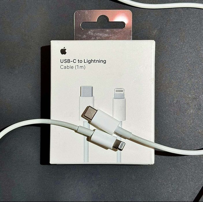 Адаптер и кабели за Аpple