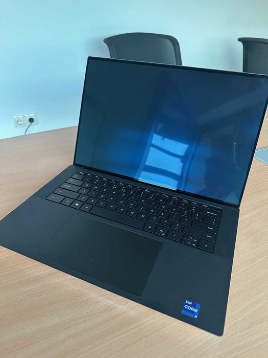 Dell XPS 15 9510 OLED 3.5K, i9-11900H, 32GB, 1TB, RTX 3050Ti