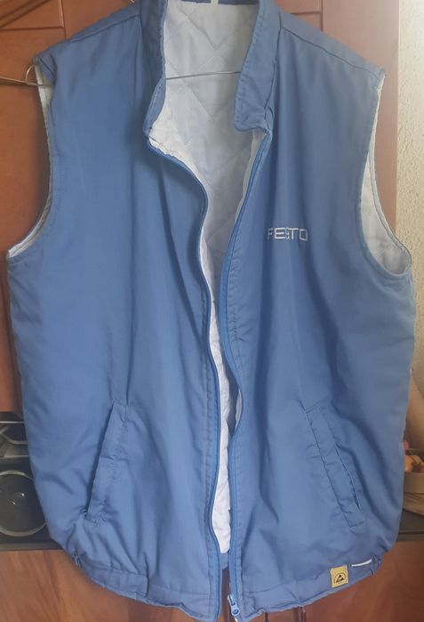 Продавам анцузи, спортни екипи ,тениски