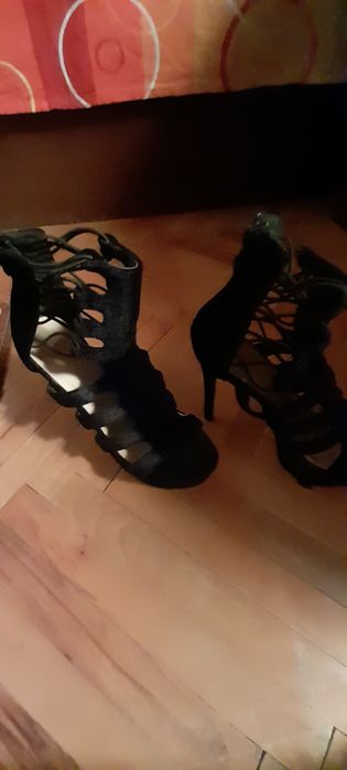 Дамски сандали официални черни