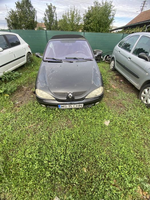 Piese Renault MEGANE 1 an 2000 motor 1.6 16v.bara fata,capota faruri