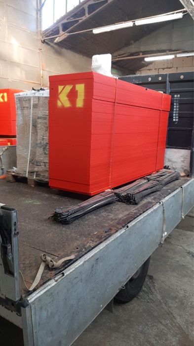 Placa galbena pentru cofrare, panouri tip doka, lana, tego, montanti