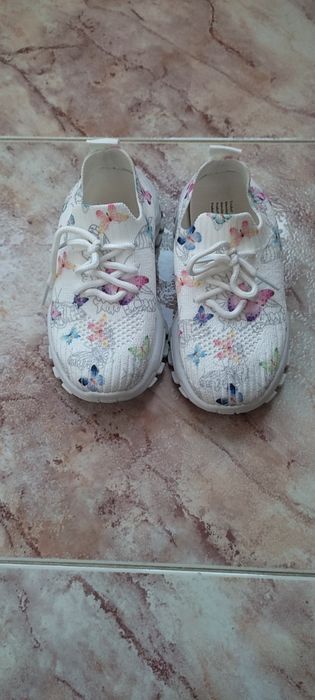 Маратонки за момиченце