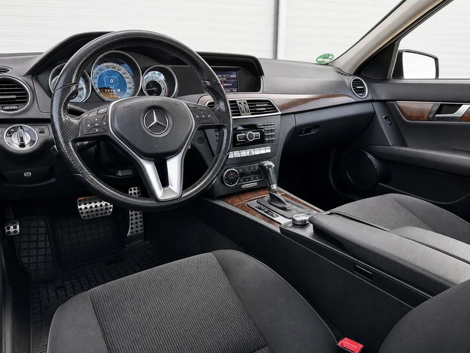 Mercedes-Benz C