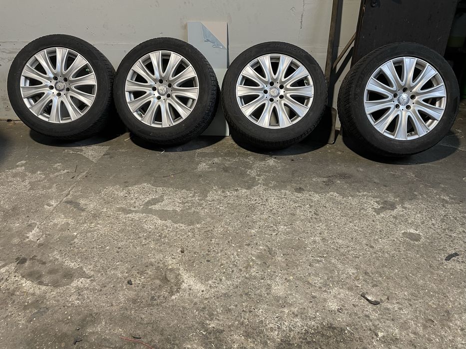 Джанти с гуми за. W222
