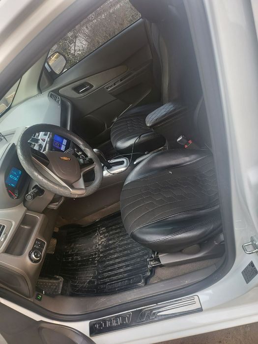 Chevrolet Cobalt 2022 — 5