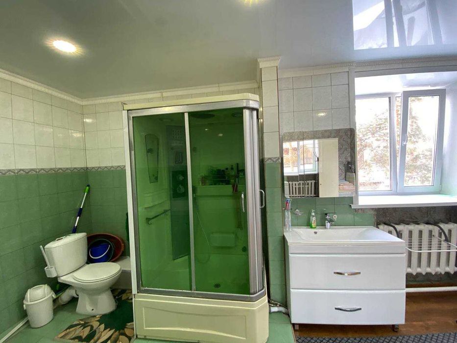 Продам 2х уровневый Коттедж в районе КСК!
