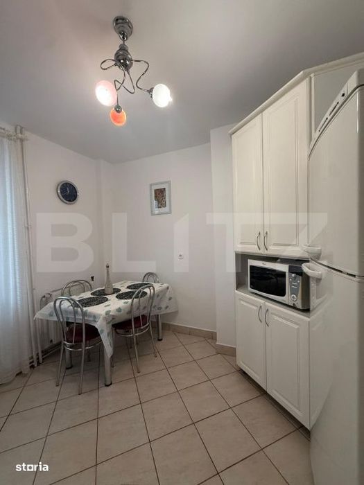 Apartament de vanzare - Zona Semicentala - Ideal Investitie