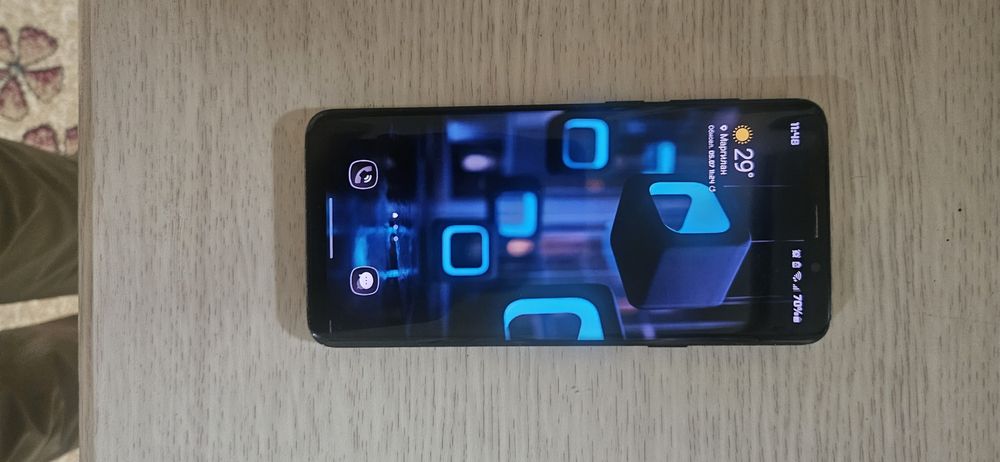 Samsung s9 plus в хорошем состоянии