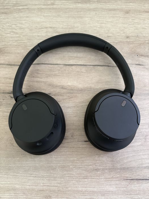 Căști bluetooth Sony WH-CH720NB (aproape noi)