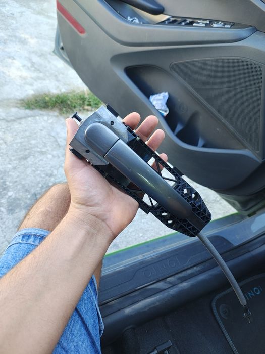 Шьофиорска дръжка за vw tiguan 2010