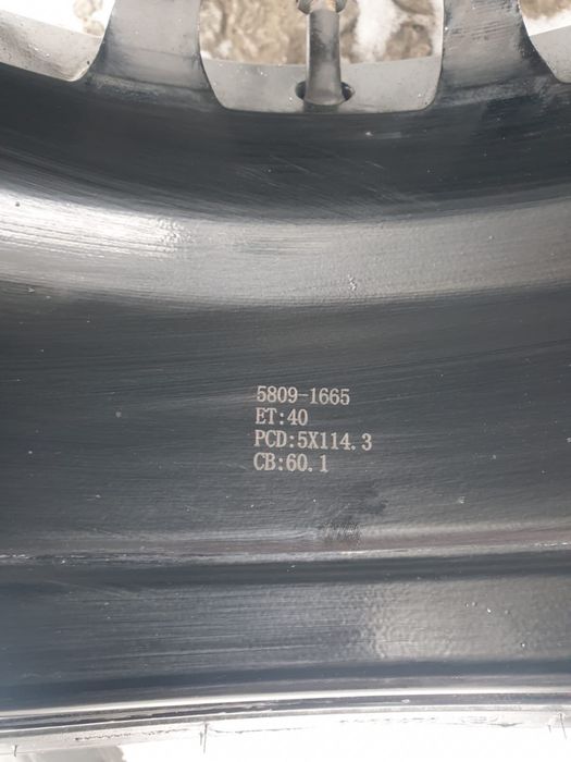 Продам диски с резиной с Rav 4