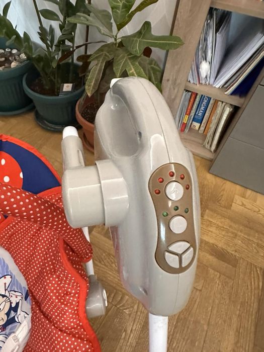 Бебешка електрическа люлка