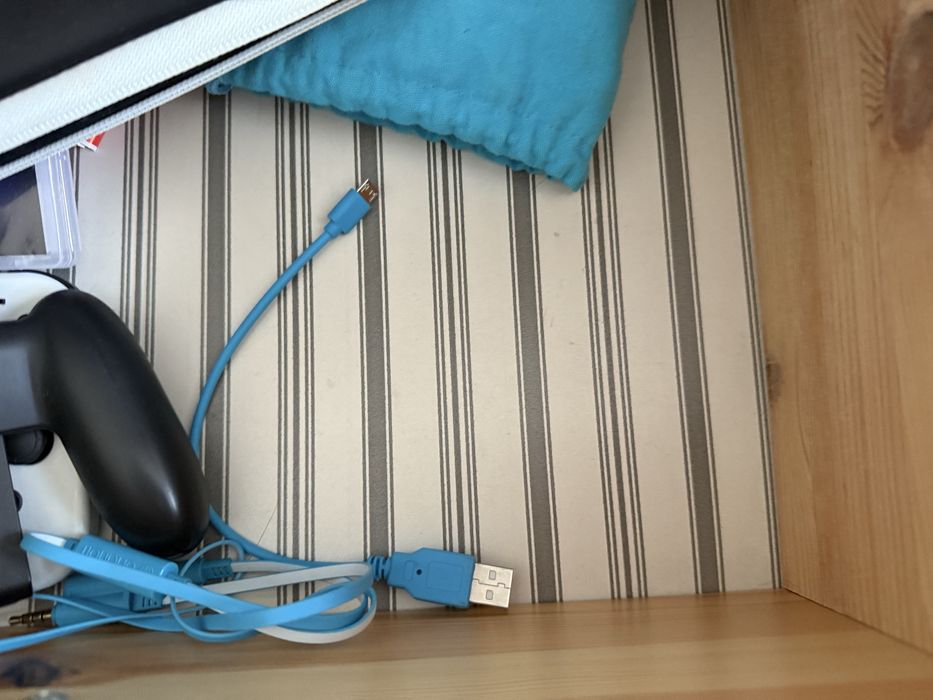 Ilea Hemnes тв шкаф