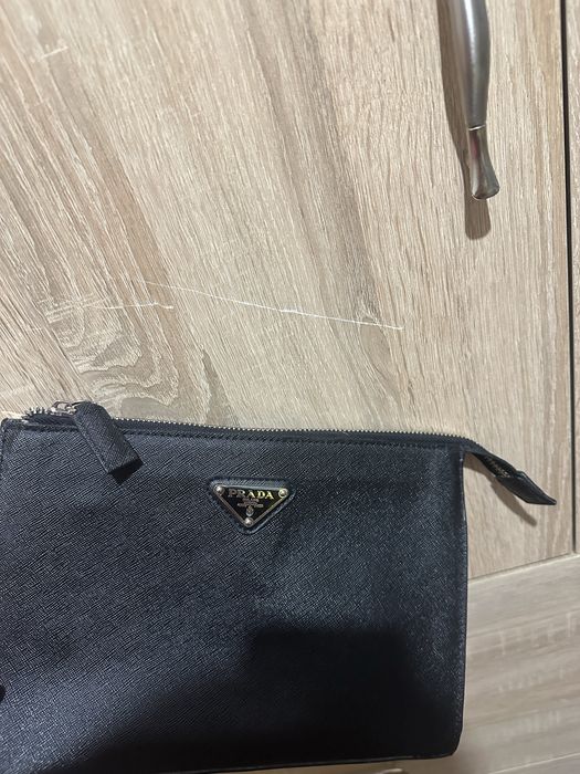 Prada Clutch Чанта