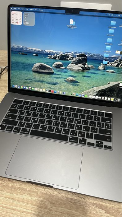Продам Macbook Air 15