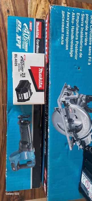 Makita circular ,ferestrau sabie pe acumulatori